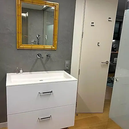 Vallcarca Zone: 2 Bedrooms Apartment Barcelona